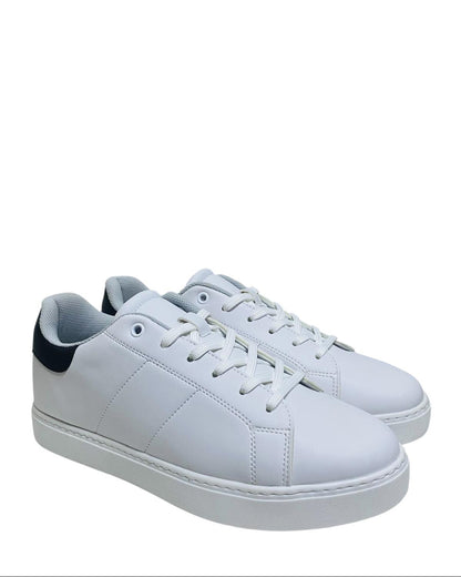 STELLA PENDENZA - MILAN HERREN SNEAKER MIT WEISSEM LEDEROPTIK UND MESH-FUTTER - 9001