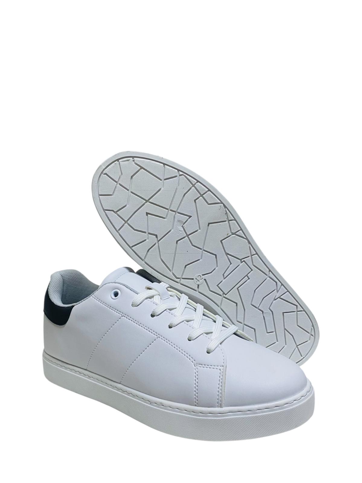 MİLAN BEYAZ DERİ GÖRÜNÜMLÜ MESH ASTARLI ERKEK SNEAKER - 9001